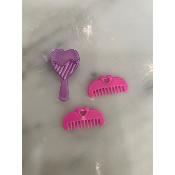 Vintage Pink & Purple Polly Pocket Liddle Kiddles Combs & Brush - Picture 1 of 4
